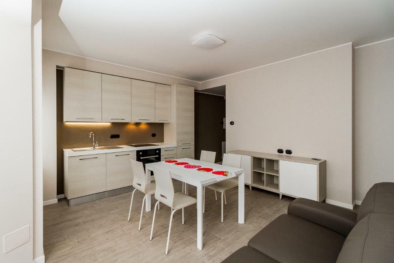 Lake Como Apartments Lecco Eksteriør bilde
